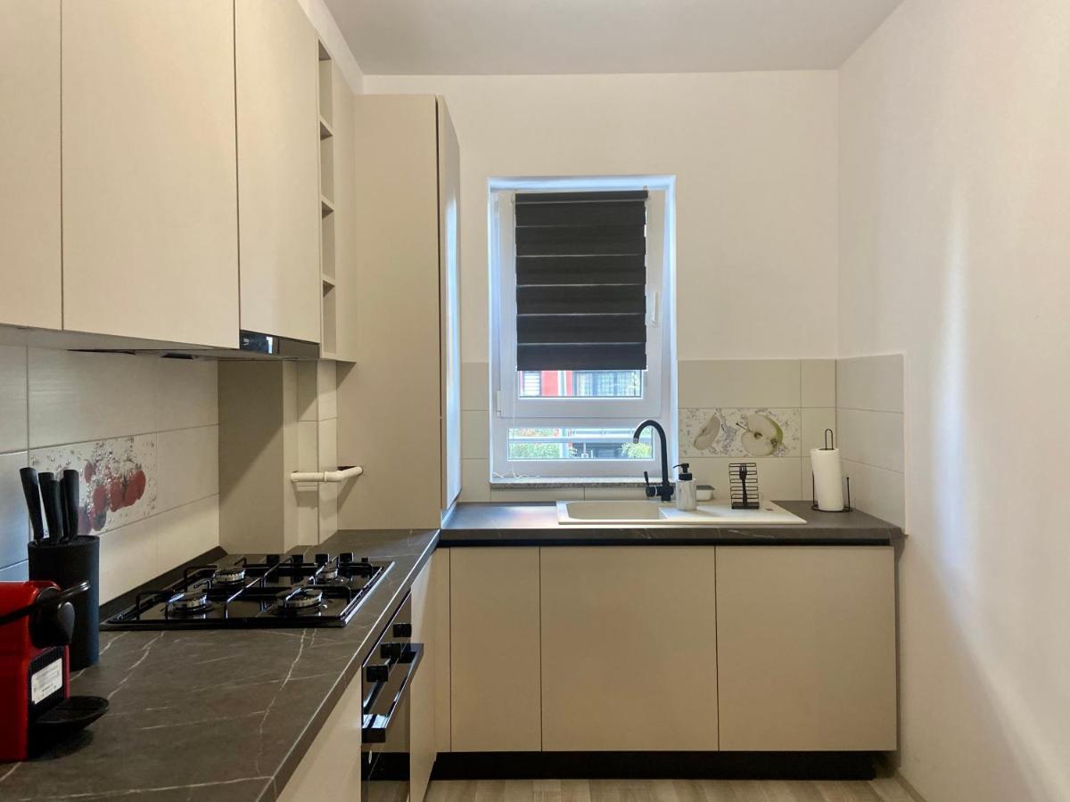 Divany Apartaments - Coresi Mall Braşov Extérieur photo